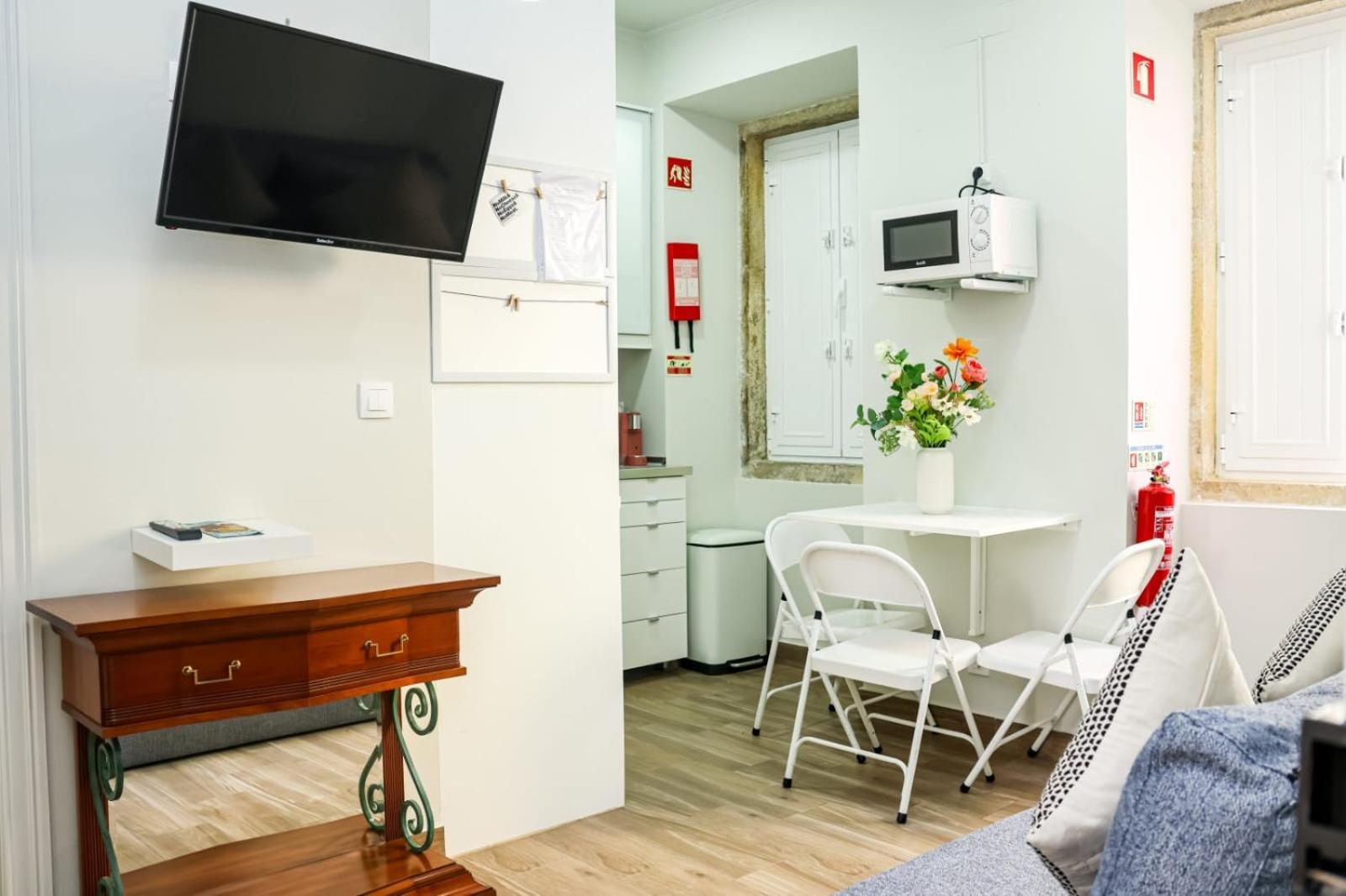 Residencia Queiros - Apartamento T1 Lisboa Eksteriør billede