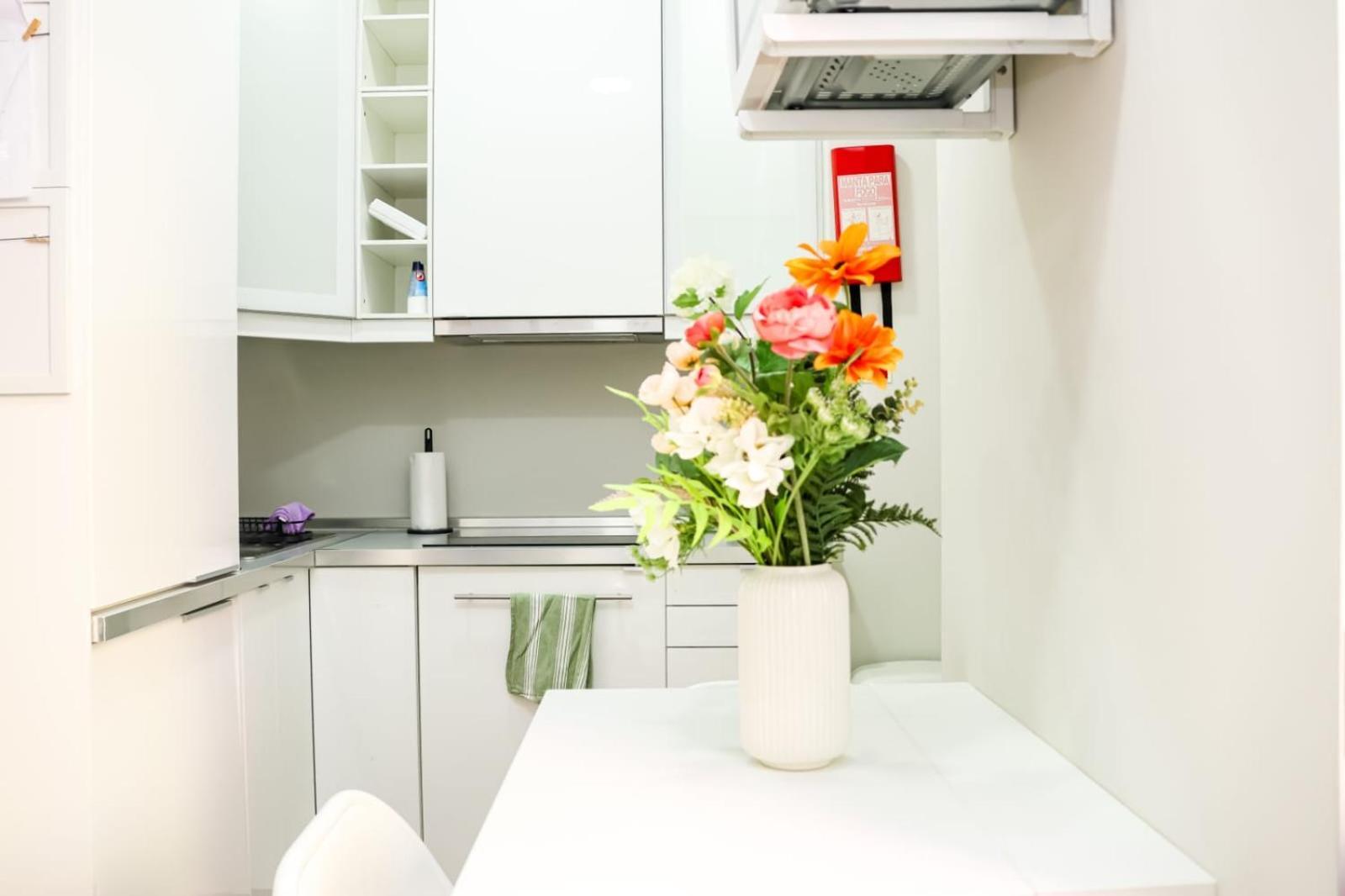 Residencia Queiros - Apartamento T1 Lisboa Eksteriør billede